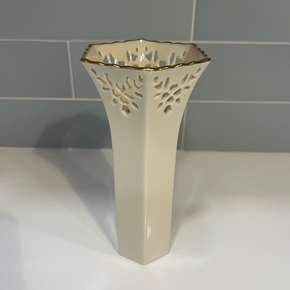 Lenox Ivory Ceramic Cutout Vase with Gold Trim